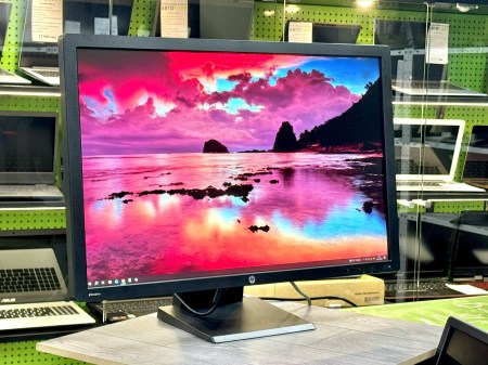 HP Z30i 3